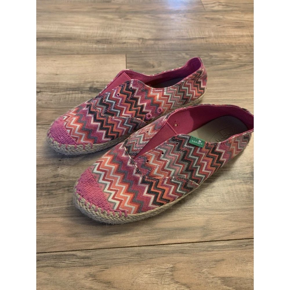 Sanuk Womans Slip On Shoes